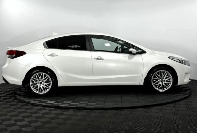 Kia Cerato III Рестайлинг (Classic) с пробегом 2019 года, цена 1 800 000 рублей, 99132 км, седан, Автокод Объявления