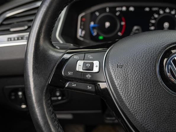 Volkswagen Tiguan II с пробегом 2020 года, цена 3 340 000 рублей, 89955 км, внедорожник, Автокод Объявления
