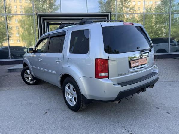 Honda Pilot II с пробегом 2009 года, цена 1 599 000 рублей, 217300 км, внедорожник, Автокод Объявления