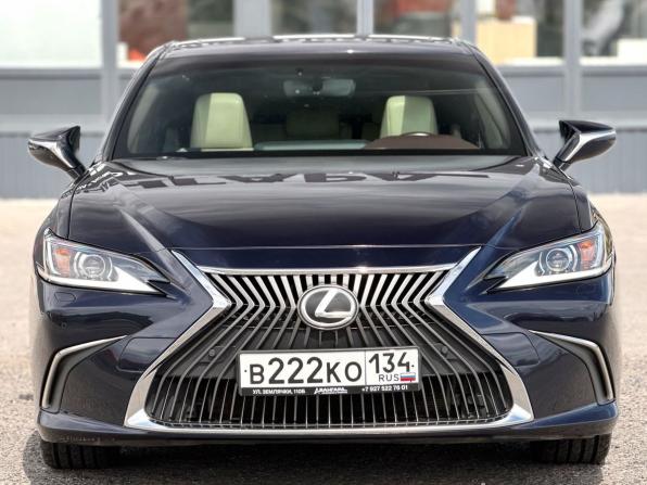 Lexus ES VII с пробегом 2018 года, цена 3 195 000 рублей, 174515 км, седан, Автокод Объявления