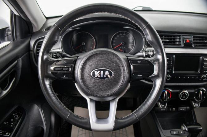 Kia Rio IV с пробегом 2019 года, цена 1 299 000 рублей, 141000 км, седан, Автокод Объявления