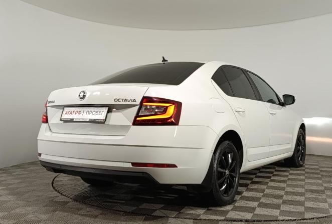 Skoda Octavia III (A7) с пробегом 2017 года, цена 1 620 000 рублей, 182380 км, лифтбек, Автокод Объявления