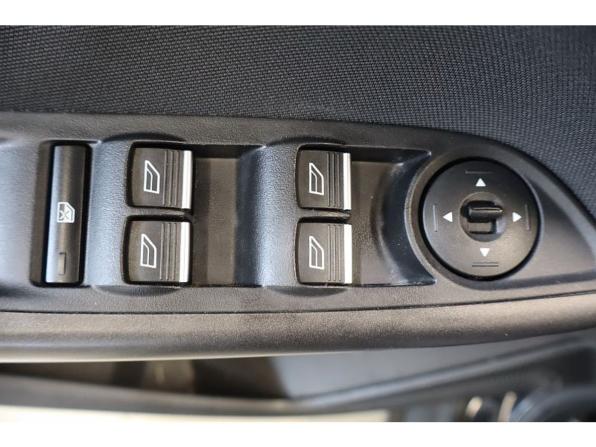 Ford Focus III Рестайлинг с пробегом 2018 года, цена 930 900 рублей, 174108 км, седан, Автокод Объявления