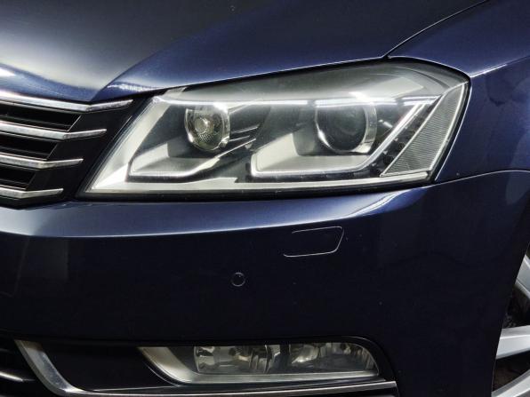 Volkswagen Passat B7 с пробегом 2013 года, цена 955 000 рублей, 235832 км, седан, Автокод Объявления