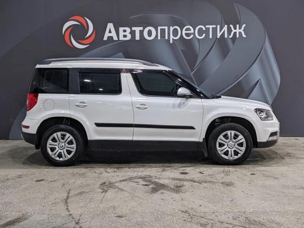 Skoda Yeti I Рестайлинг с пробегом 2015 года, цена 1 149 000 рублей, 151100 км, внедорожник, Автокод Объявления