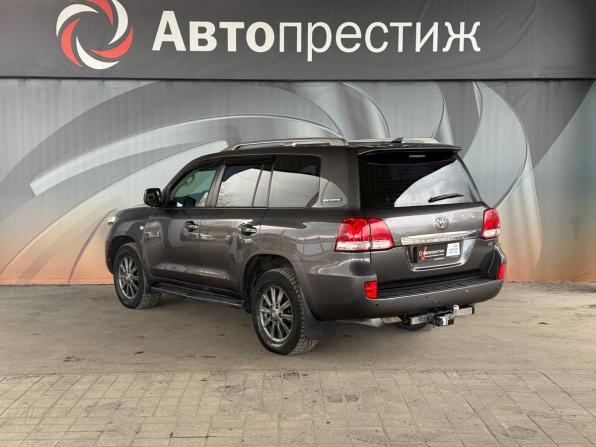 Toyota Land Cruiser 200 Series с пробегом 2011 года, цена 3 200 000 рублей, 226900 км, внедорожник, Автокод Объявления