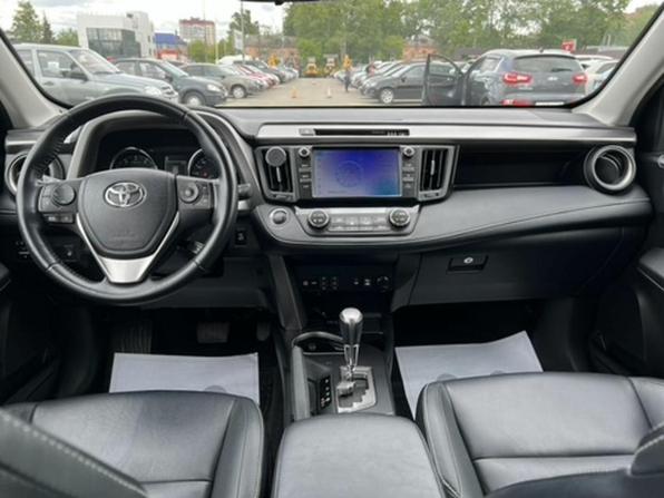 Toyota RAV4 IV (XA40) Рестайлинг с пробегом 2019 года, цена 3 190 000 рублей, 36520 км, внедорожник, Автокод Объявления