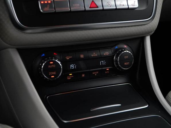 Mercedes-Benz A-Класс III (W176) с пробегом 2015 года, цена 1 649 055 рублей, 120692 км, хэтчбек, Автокод Объявления