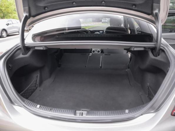 Mercedes-Benz C-Класс IV (W205) Рестайлинг с пробегом 2019 года, цена 3 589 000 рублей, 88290 км, седан, Автокод Объявления