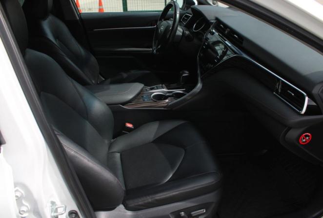 Toyota Camry VIII (XV70) с пробегом 2019 года, цена 2 970 000 рублей, 134746 км, седан, Автокод Объявления