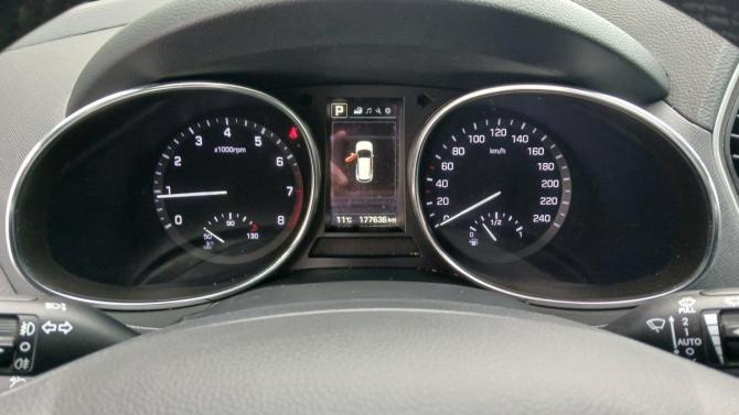 Hyundai Santa Fe III Рестайлинг с пробегом 2015 года, цена 1 895 000 рублей, 177636 км, внедорожник, Автокод Объявления