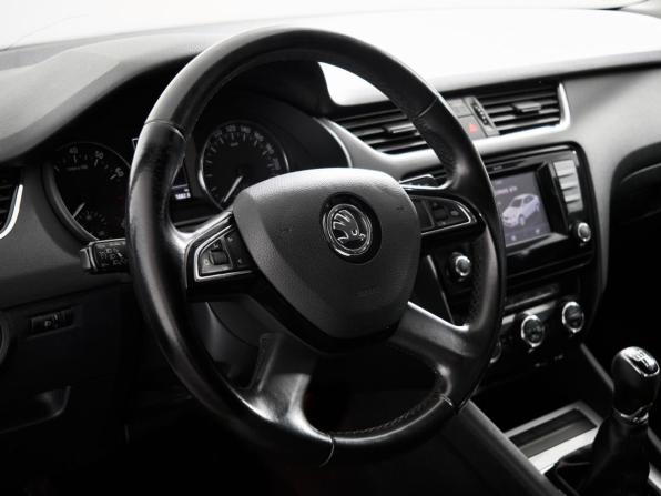 Skoda Octavia III (A7) с пробегом 2013 года, цена 1 175 000 рублей, 234000 км, лифтбек, Автокод Объявления