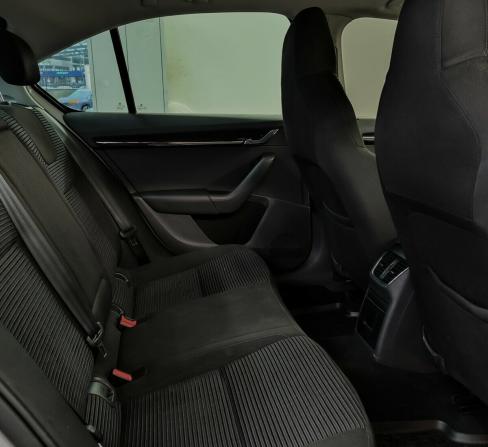 Skoda Octavia III (A7) с пробегом 2015 года, цена 1 335 000 рублей, 135348 км, лифтбек, Автокод Объявления