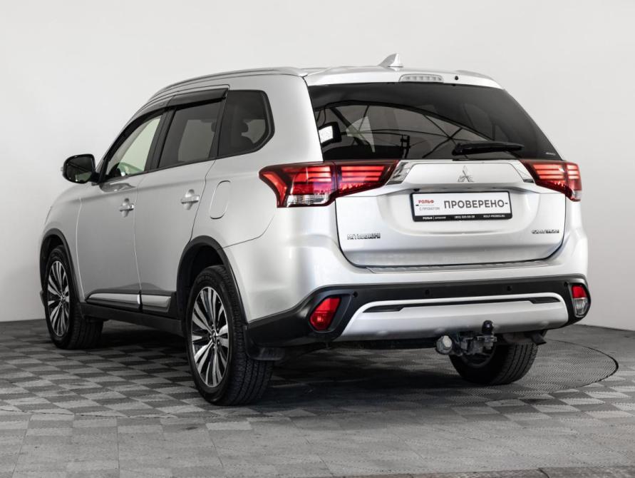 Mitsubishi Outlander III Рестайлинг 3 Санкт-Петербург  - изображение 8