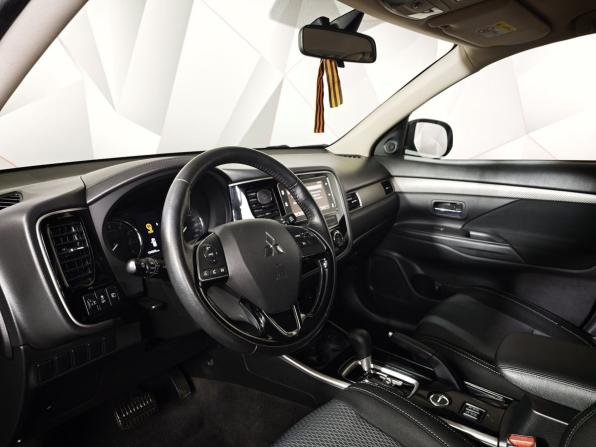 Mitsubishi Outlander III Рестайлинг 2 с пробегом 2018 года, цена 1 947 000 рублей, 134074 км, внедорожник, Автокод Объявления
