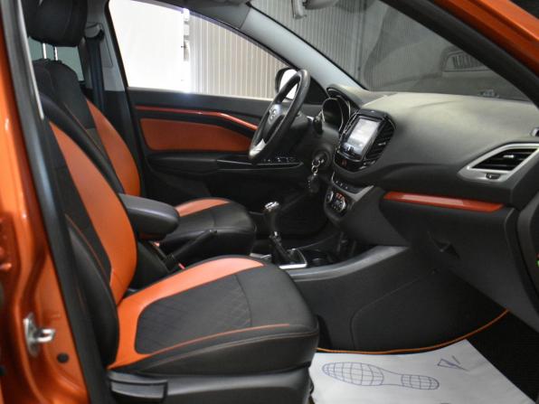 Lada (ВАЗ) Vesta I с пробегом 2018 года, цена 979 000 рублей, 93660 км, седан, Автокод Объявления