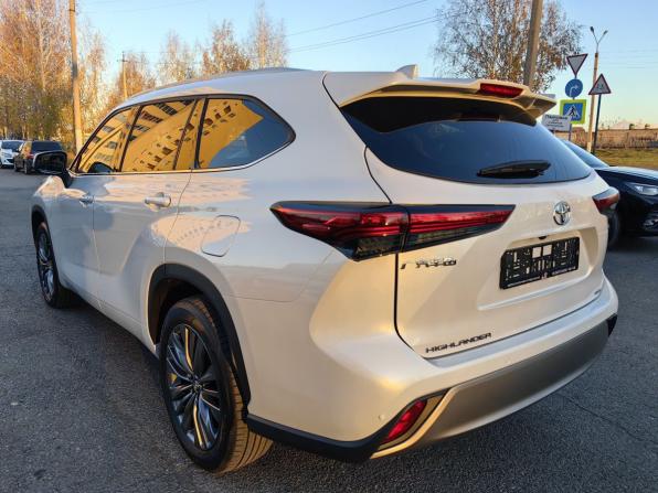 Toyota Highlander IV (XU70) с пробегом 2026 года, цена 5 430 000 рублей, 5 км, внедорожник, Автокод Объявления