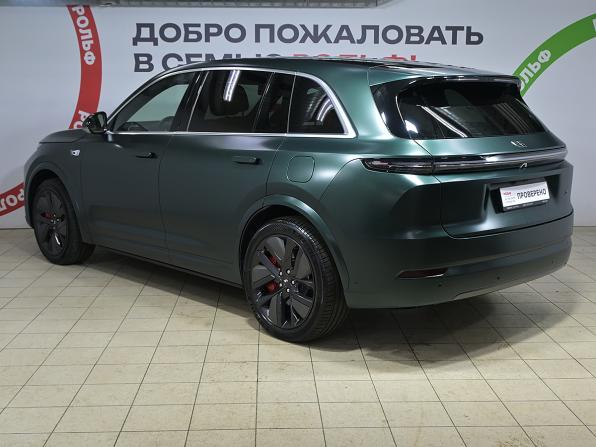 Li Auto (Lixiang) L7 I Рестайлинг с пробегом 2025 года, цена 7 700 000 рублей, 22734 км, внедорожник, Автокод Объявления