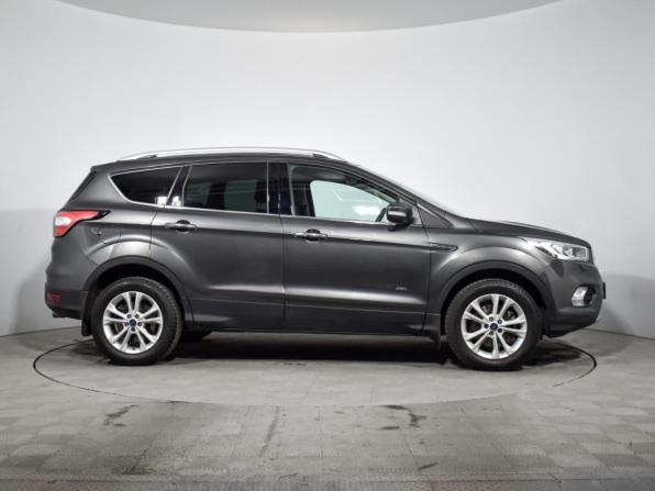 Ford Kuga II Рестайлинг с пробегом 2017 года, цена 1 790 000 рублей, 80499 км, внедорожник, Автокод Объявления