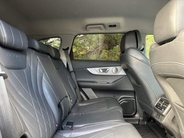Chery Tiggo 8 Pro Max I Рестайлинг с пробегом 2024 года, цена 2 289 000 рублей, 25881 км, внедорожник, Автокод Объявления
