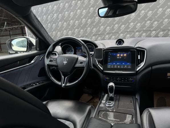 Maserati Ghibli III Рестайлинг с пробегом 2016 года, цена 4 000 000 рублей, 90000 км, седан, Автокод Объявления
