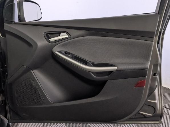 Ford Focus III с пробегом 2013 года, цена 795 000 рублей, 137969 км, хэтчбек, Автокод Объявления