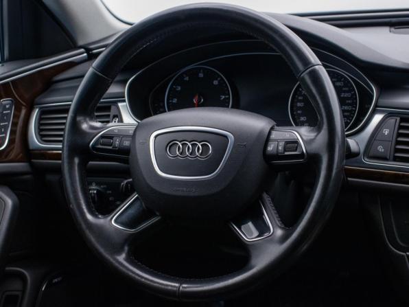 Audi A6 IV (C7) Рестайлинг с пробегом 2015 года, цена 1 923 000 рублей, 252252 км, седан, Автокод Объявления