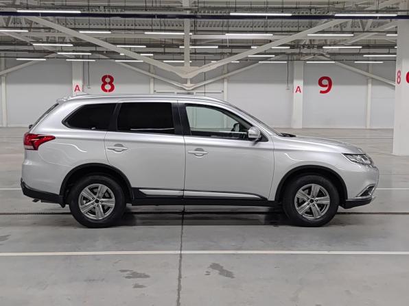 Mitsubishi Outlander III Рестайлинг 2 с пробегом 2018 года, цена 1 870 000 рублей, 153892 км, внедорожник, Автокод Объявления