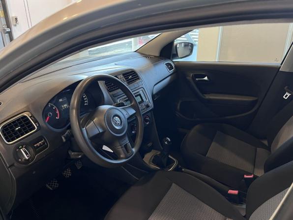 Volkswagen Polo V с пробегом 2015 года, цена 535 000 рублей, 251881 км, седан, Автокод Объявления