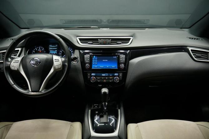 Nissan Qashqai II с пробегом 2017 года, цена 1 690 000 рублей, 160500 км, внедорожник, Автокод Объявления