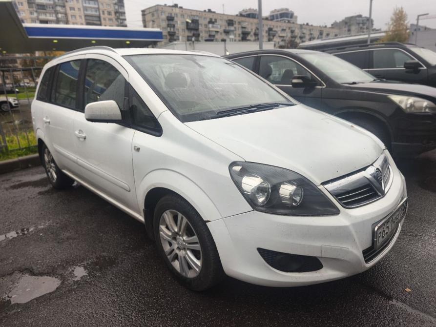 Opel Zafira B Рестайлинг Санкт-Петербург  - изображение 4