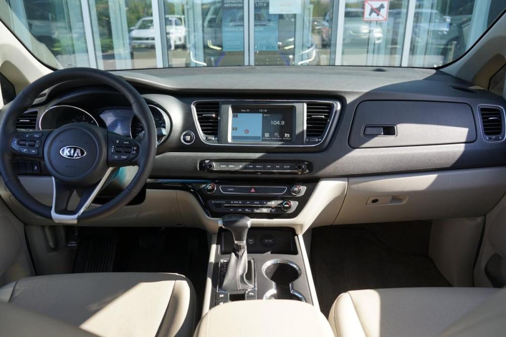 Kia Carnival III Крым  - изображение 16