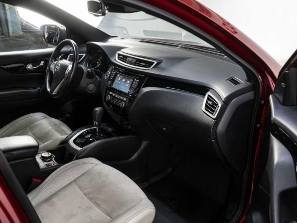 Nissan Qashqai II с пробегом 2019 года, цена 1 990 000 рублей, 53702 км, внедорожник, Автокод Объявления