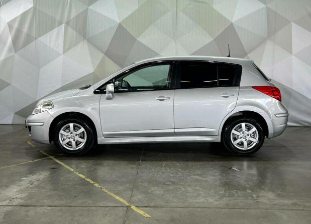 Nissan Tiida I Рестайлинг с пробегом 2011 года, цена 690 000 рублей, 225875 км, хэтчбек, Автокод Объявления