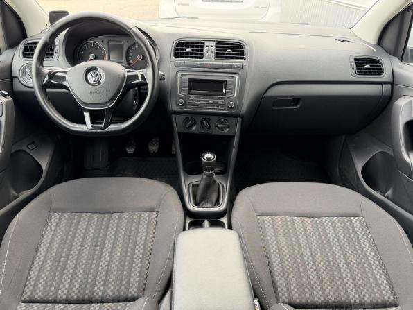 Volkswagen Polo V Рестайлинг с пробегом 2017 года, цена 1 200 000 рублей, 48959 км, седан, Автокод Объявления