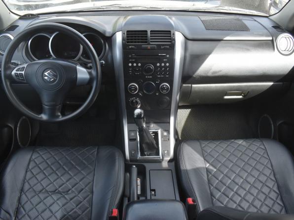Suzuki Grand Vitara II Рестайлинг с пробегом 2010 года, цена 790 000 рублей, 208222 км, внедорожник, Автокод Объявления