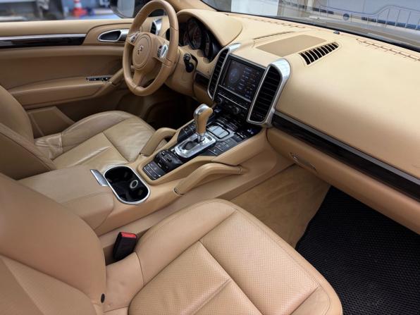 Porsche Cayenne II (958) с пробегом 2011 года, цена 2 849 000 рублей, 212675 км, внедорожник, Автокод Объявления