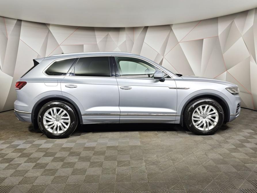 Volkswagen Touareg III Москва  - изображение 6