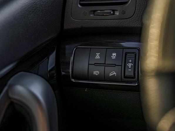 Kia Sorento II с пробегом 2011 года, цена 1 150 000 рублей, 265504 км, внедорожник, Автокод Объявления