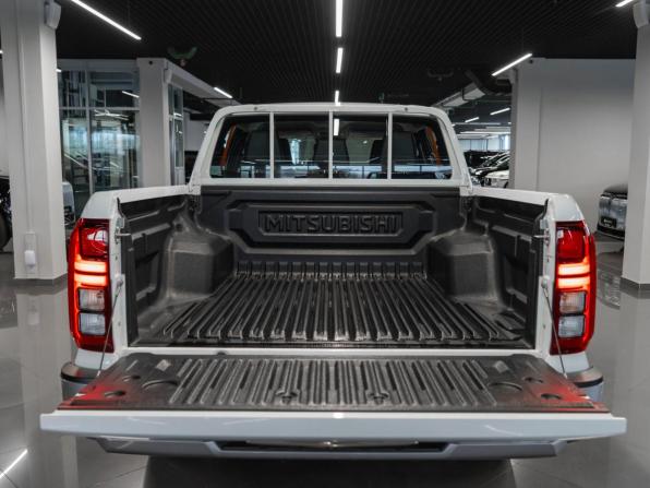 Mitsubishi L200 VI с пробегом 2025 года, цена 5 400 000 рублей, 50 км, пикап, Автокод Объявления