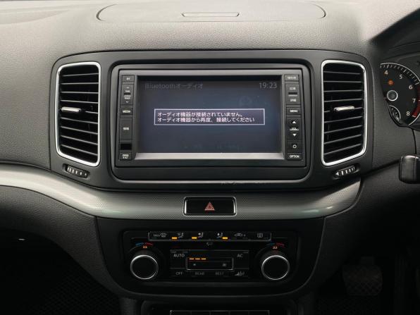 Volkswagen Sharan II с пробегом 2010 года, цена 1 365 000 рублей, 98973 км, минивэн, Автокод Объявления