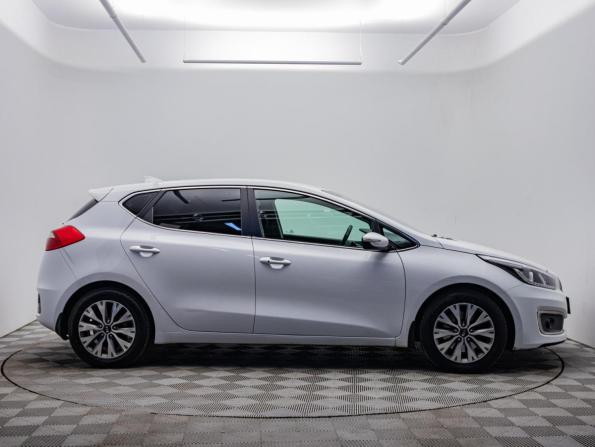 Kia Ceed II Рестайлинг с пробегом 2017 года, цена 1 560 000 рублей, 98000 км, хэтчбек, Автокод Объявления
