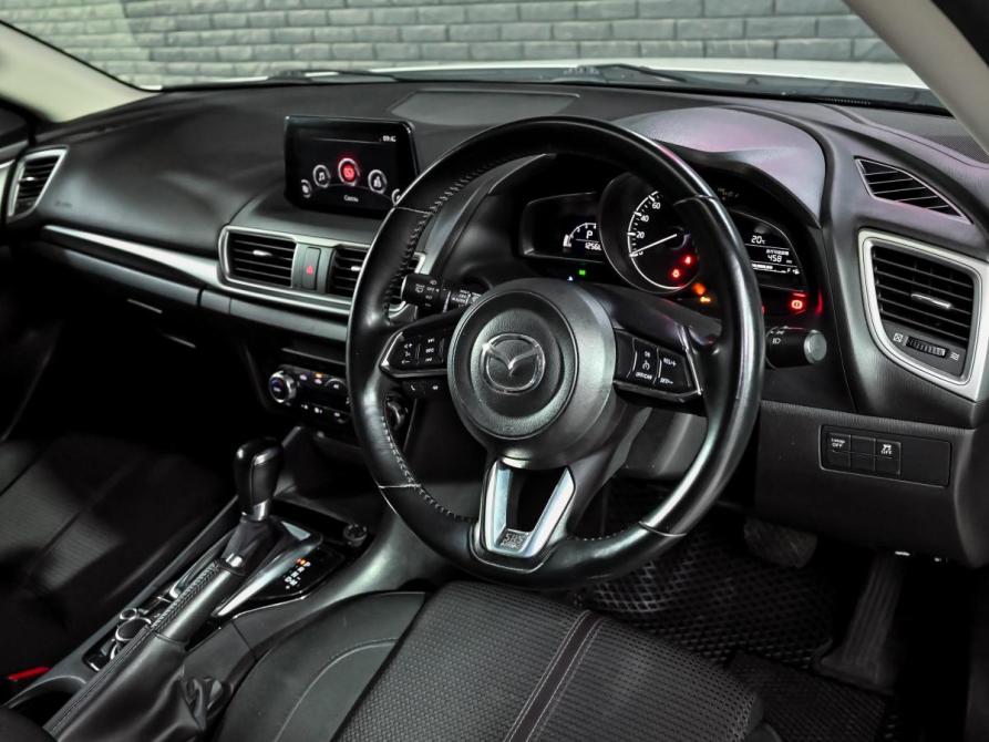 Mazda Axela III Рестайлинг Екатеринбург  - изображение 11