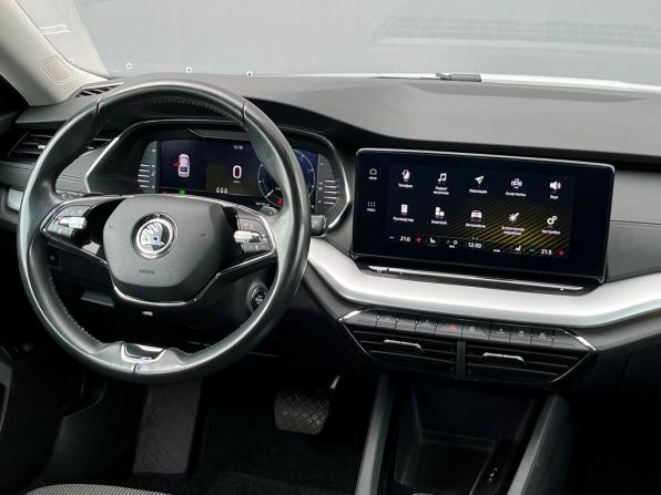 Skoda Octavia IV (A8) с пробегом 2021 года, цена 2 166 400 рублей, 104136 км, лифтбек, Автокод Объявления