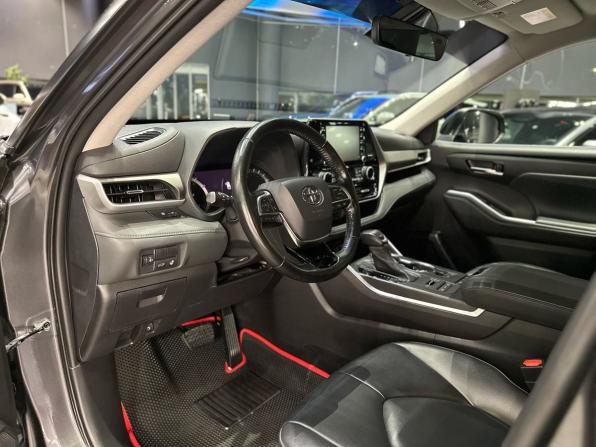 Toyota Highlander IV (XU70) с пробегом 2021 года, цена 4 550 000 рублей, 91200 км, внедорожник, Автокод Объявления