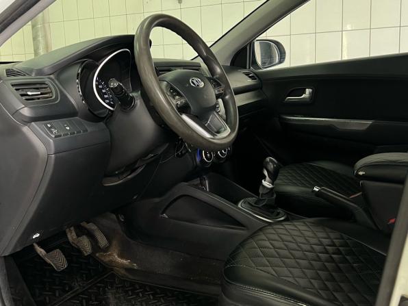 Kia Rio III с пробегом 2013 года, цена 847 000 рублей, 275346 км, седан, Автокод Объявления