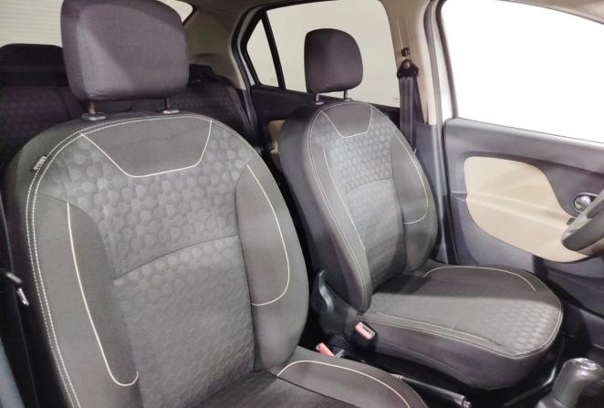 Renault Logan II с пробегом 2015 года, цена 890 000 рублей, 69637 км, седан, Автокод Объявления