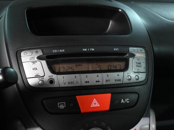 Peugeot 107 I с пробегом 2008 года, цена 629 000 рублей, 92672 км, хэтчбек, Автокод Объявления