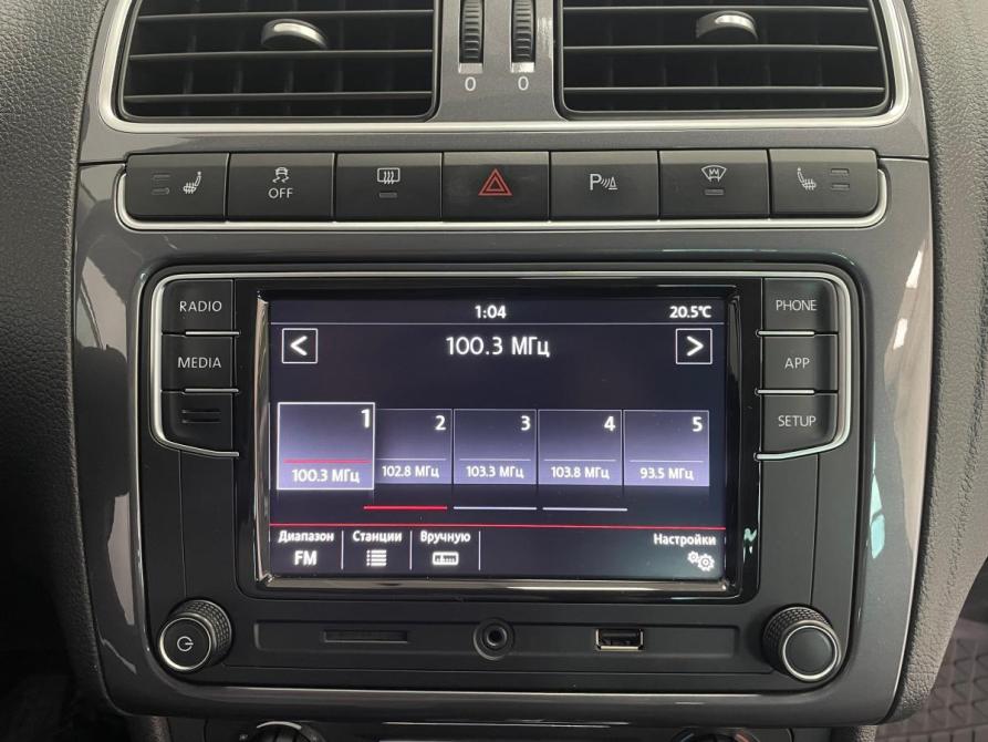Volkswagen Polo V Рестайлинг Красноярск  - изображение 17
