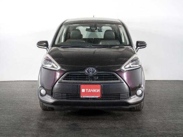 Toyota Sienta II с пробегом 2018 года, цена 1 549 500 рублей, 47000 км, компактвэн, Автокод Объявления